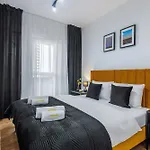 Emihouse Riverside דירה *