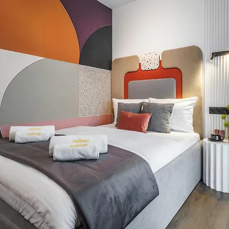 Emihouse Riverside *