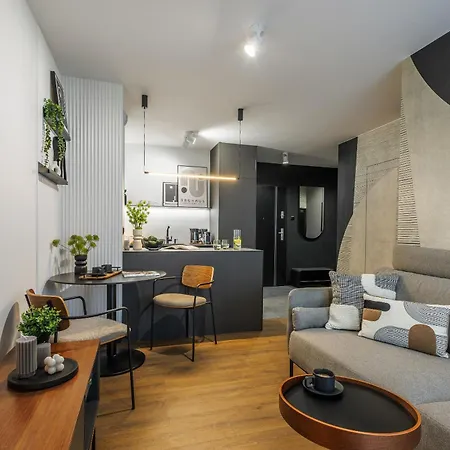 Emihouse Riverside Ряшів