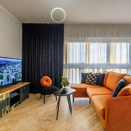 Emihouse Riverside *