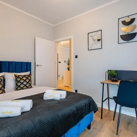 Emihouse Riverside * Ряшів