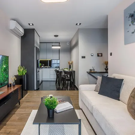 Emihouse Riverside Daire