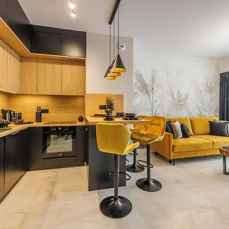 Апартаменти Emihouse Riverside