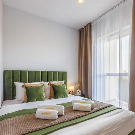 Emihouse Riverside *