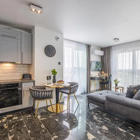 Emihouse Riverside Ряшів