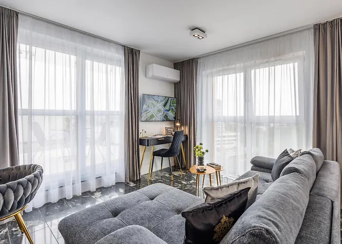 Emihouse Riverside * Ряшів